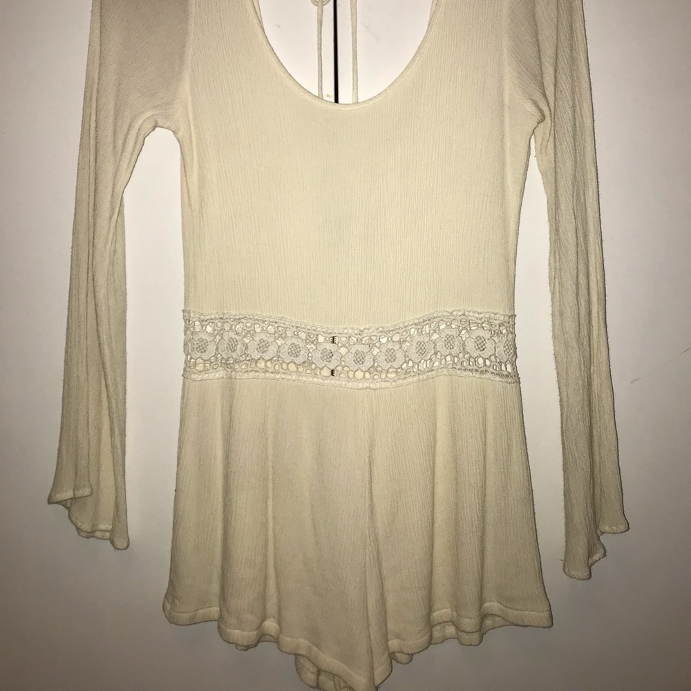 Funky/ Flower child Long sleeved romper - Picture 2 of 6